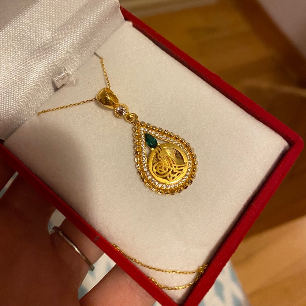 Turkish necklace